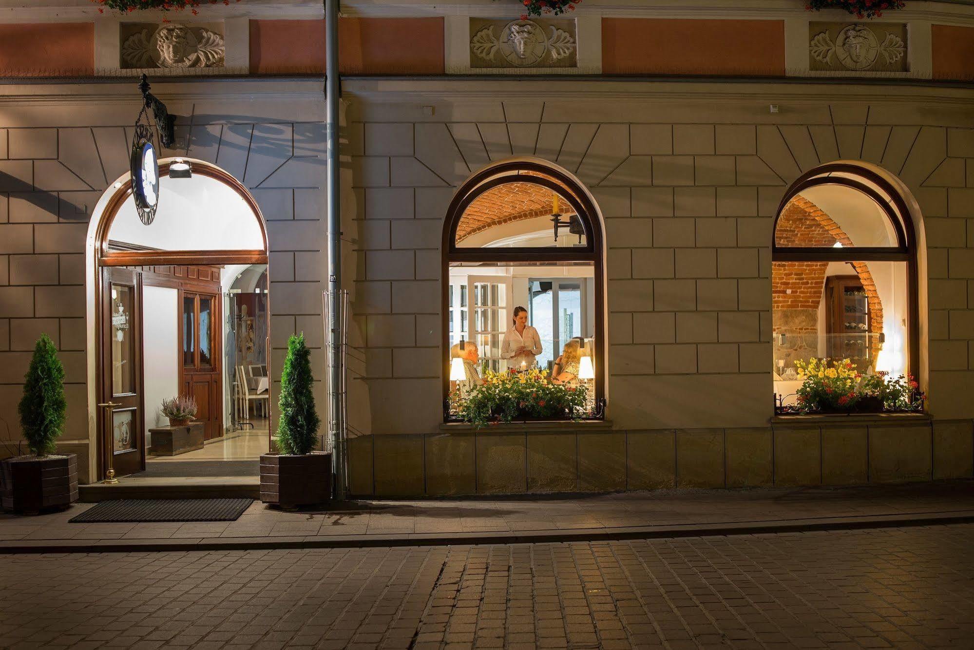 Hotel Polski Pod Bialym Orlem Cracovia Exterior foto Restaurant in Kraków, Poland